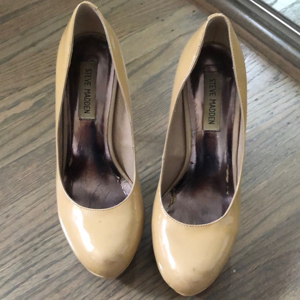 Steve Madden patent platform heels
